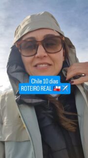 Aqui está o passo a passo exato do roteiro de 10 dias que eu fiz sozinha no Chile, economizando R$ 6.000 e unindo o melhor de Santiago à energia mágica do Deserto do Atacama! 🇨🇱✨

🗺️ O CRONOGRAMA PASSO A PASSO:

📍 ETAPA 1: SANTIAGO E ENTORNO
Dia 1: chegada e reconhecimento. Check-in em Providencia, corrida para esticar as pernas e compras no mercado para abastecer o flat.
Dia 2: trabalho remoto pela manhã. À tarde, visita ao MUT e subida ao Sky Costanera no pôr do sol para ver a cidade acender.
Dia 3: dia de bater perna. Teleférico no Cerro San Cristóbal, caminhada pelo Cerro Santa Lucía e pontos históricos do centro.
Dia 4: rumo ao litoral. Fotos no Relógio de Flores em Viña del Mar, toque no Pacífico e ladeiras coloridas de Valparaiso. Na volta, vinícola orgânica Emiliana para alimentar as alpacas.
Dia 5: logística extrema de neve no Cajón del Maipo. Estrada congelada até o visual surreal da Represa El Yeso, a 3 mil metros de altitude.
Dia 6: fechamento da capital com tour premium e degustação nas adegas históricas da Cousiño Macul.

📍 ETAPA 2: DESERTO DO ATACAMA
Dia 7: voo para Calama e transfer para San Pedro de Atacama, com corrida para se ambientar ao clima frio e seco da altitude.
Dia 8: adaptação climática. Caminhada pelo centrinho e, à tarde, flutuação na Laguna Cejar (mais salgada que o Mar Morto).
Dia 9: imensidão branca do Salar de Atacama pela manhã e exploração das dunas do Valle de la Luna no fim do dia.
Dia 10: o encerramento perfeito. Paredões coloridos do Vale do Arco-Íris e, à noite, o incrível Tour Astronômico olhando um dos céus mais limpos do planeta.
Dia 11: monitorar o peso das malas (atenção aos vinhos!) e pegar a rota de volta para o Brasil.

Montar toda essa logística de transporte, hotéis, passeios e voos internos dá trabalho, mas poupa milhares de reais. Se você quer o modelo exato que eu usei para calcular cada peso chileno dessa viagem, clique no link da minha bio e conheça o meu Planejador de Viagens! 📊✈️

O relato completo da minha experiência tá no link da bio! Segue o perfil para não perder os próximos posts da série Chile!

#RoteiroChile #SantiagoDeChile #DesertoDoAtacama #Roteiro10Dias #InvernoChile
